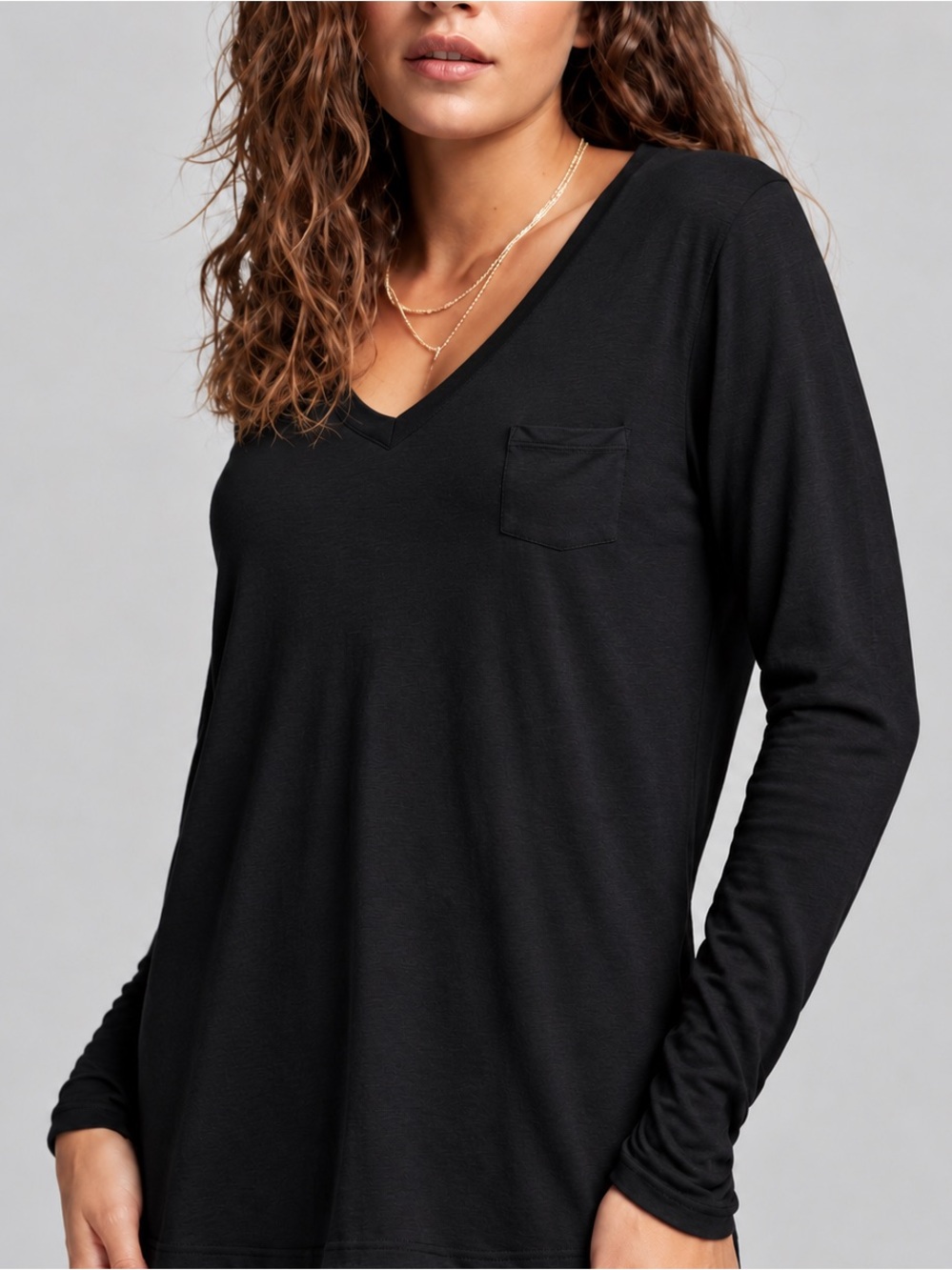 Venus Black Viscose Blend Long Sleeve V Neck Tee Size M